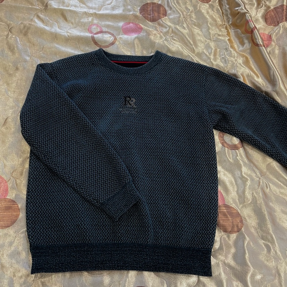 R2 Men's Dark Gray Crewneck Sweater